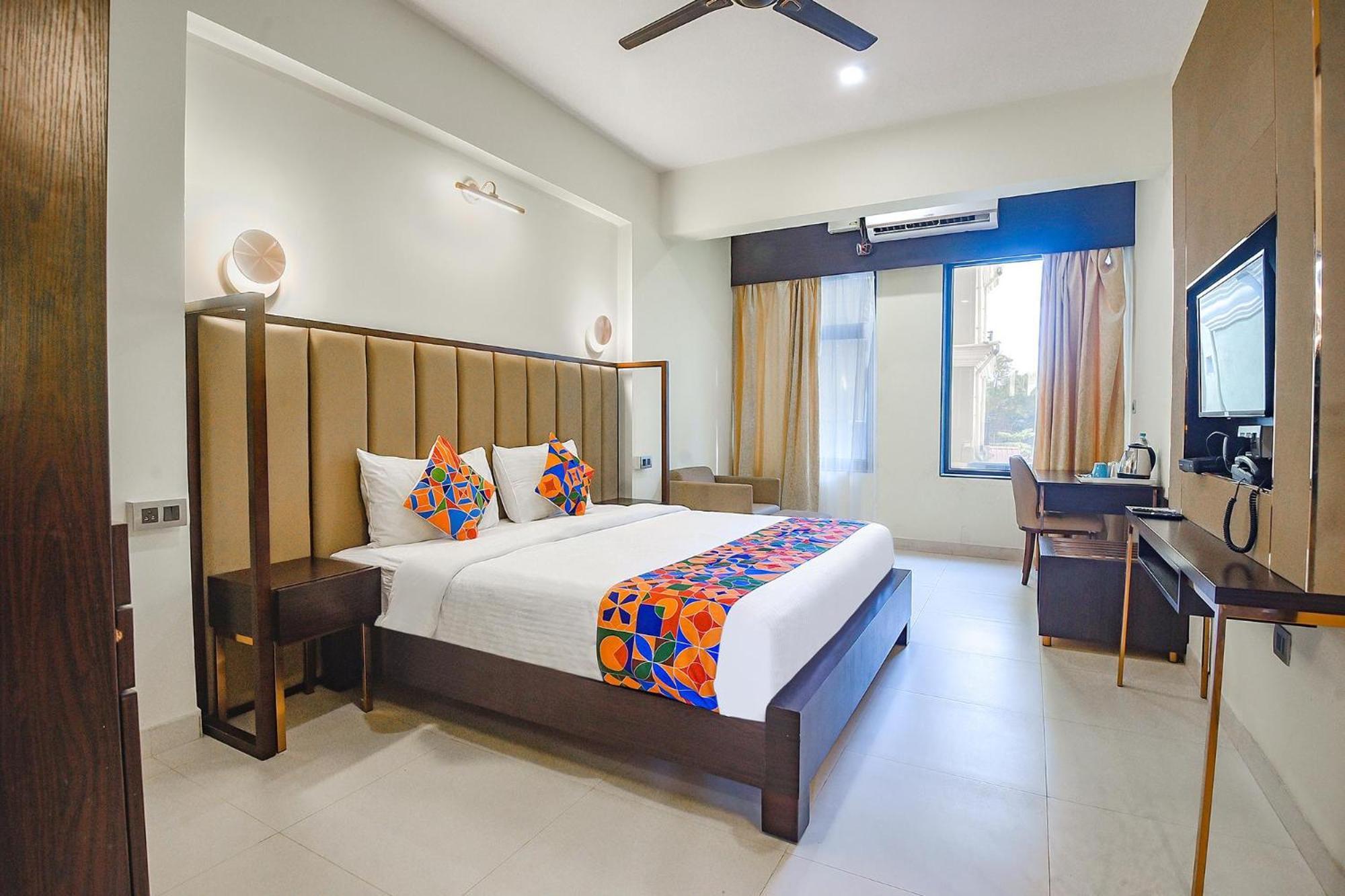 Fabhotel Prime Infantaria Comfort - 200M From Calangute Beach Exterior photo
