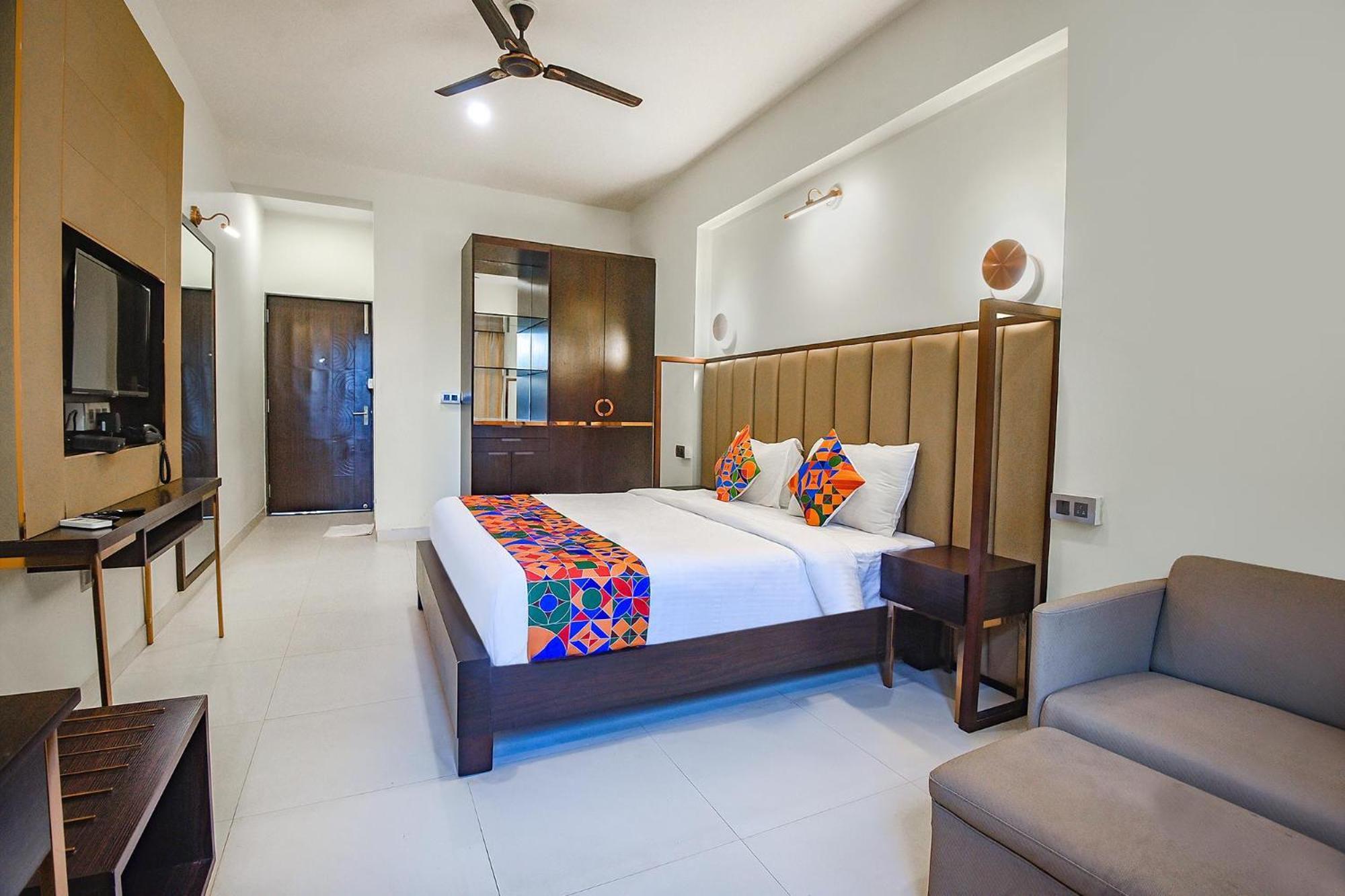 Fabhotel Prime Infantaria Comfort - 200M From Calangute Beach Exterior photo